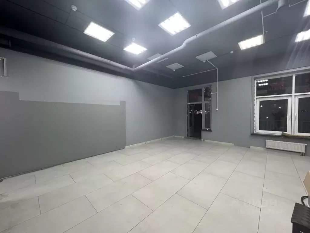 Помещение свободного назначения в Санкт-Петербург ул. Адмирала ... - Фото 2