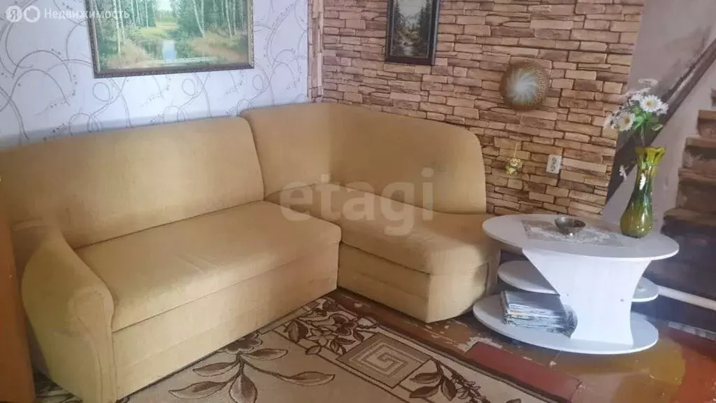 3-комнатная квартира: посёлок городского типа Рамешки, Кооперативная ... - Фото 1