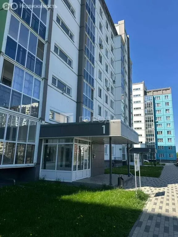 3-комнатная квартира: Новосибирск, улица Титова, 257/1 (79.5 м) - Фото 1