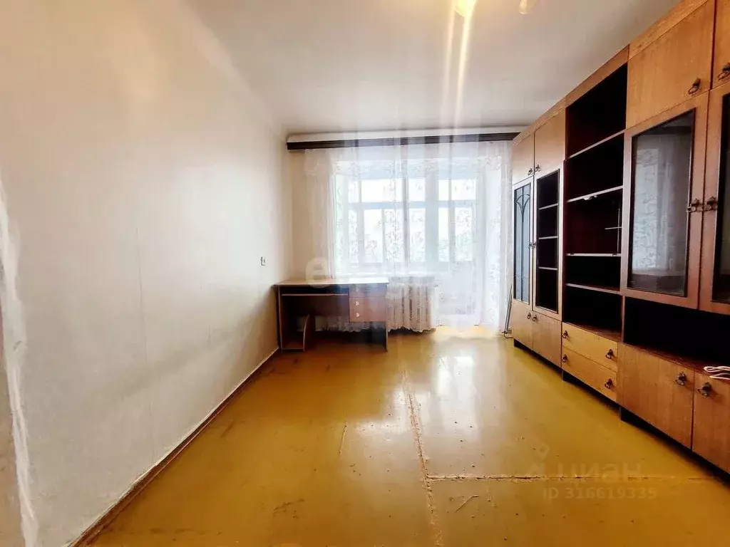 3-к кв. Хабаровский край, Ванинский район, Октябрьский рп ул. ... - Фото 0