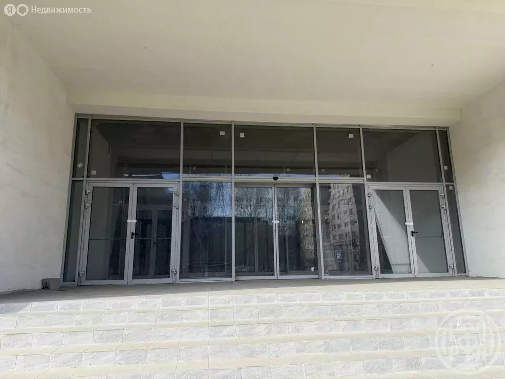 Торговая площадь (160.5 м) - Фото 1