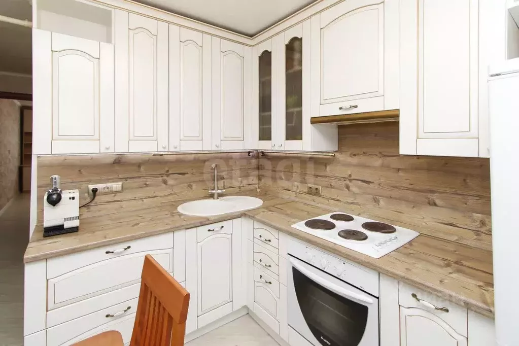 2-к кв. Тюменская область, Тюмень ул. Коммунаров, 4 (48.3 м) - Фото 1