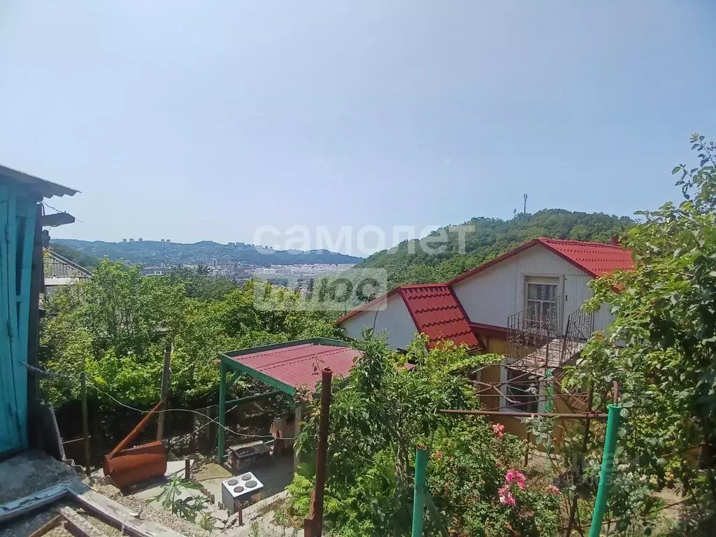 Дом в Краснодарский край, Туапсе Озерная ул., 32 (150 м) - Фото 2