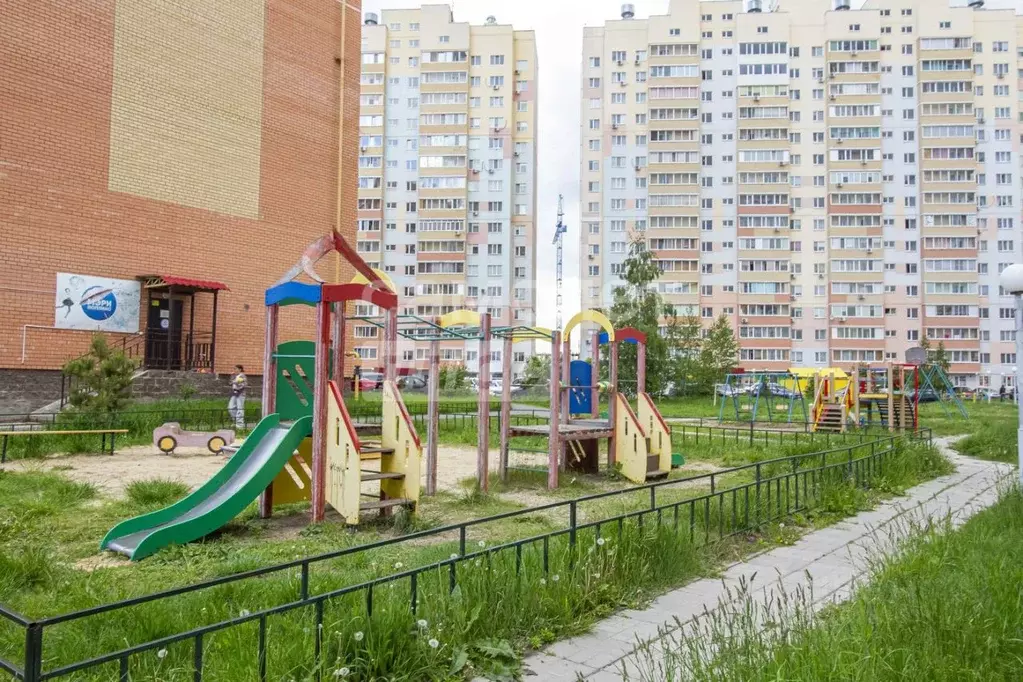 2-к кв. Ульяновская область, Ульяновск ул. Генерала Мельникова, 10 ... - Фото 1