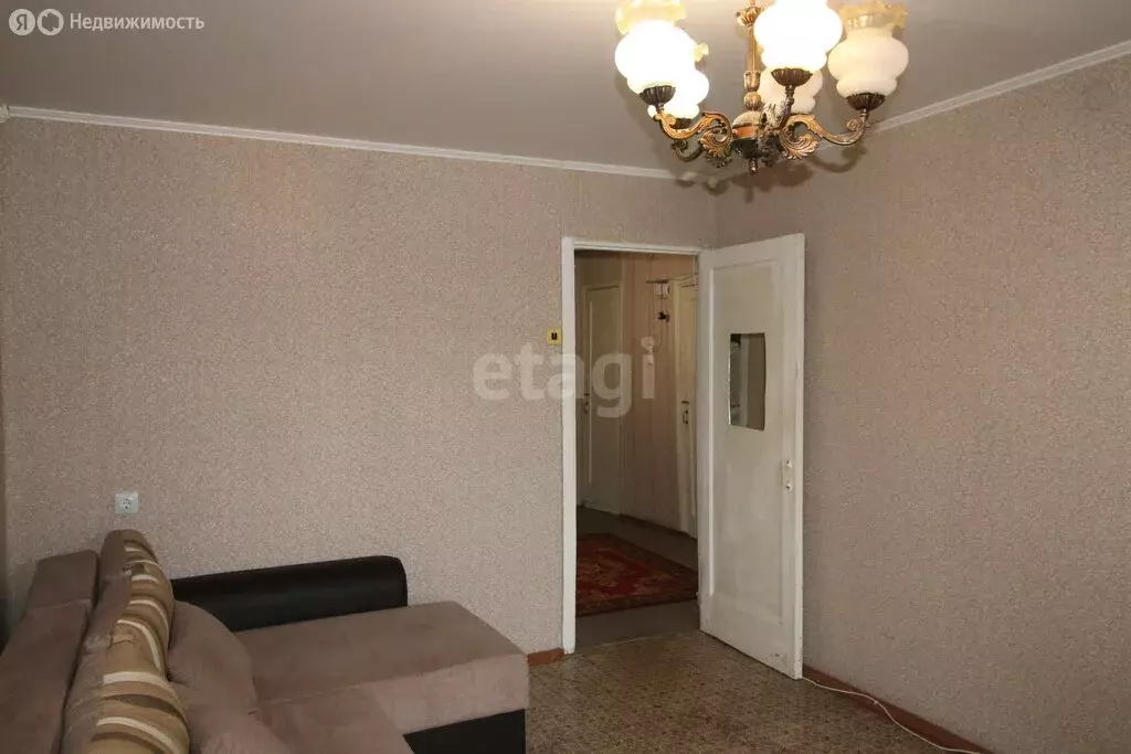 2-комнатная квартира: Челябинск, улица Косарева, 22 (47 м) - Фото 1