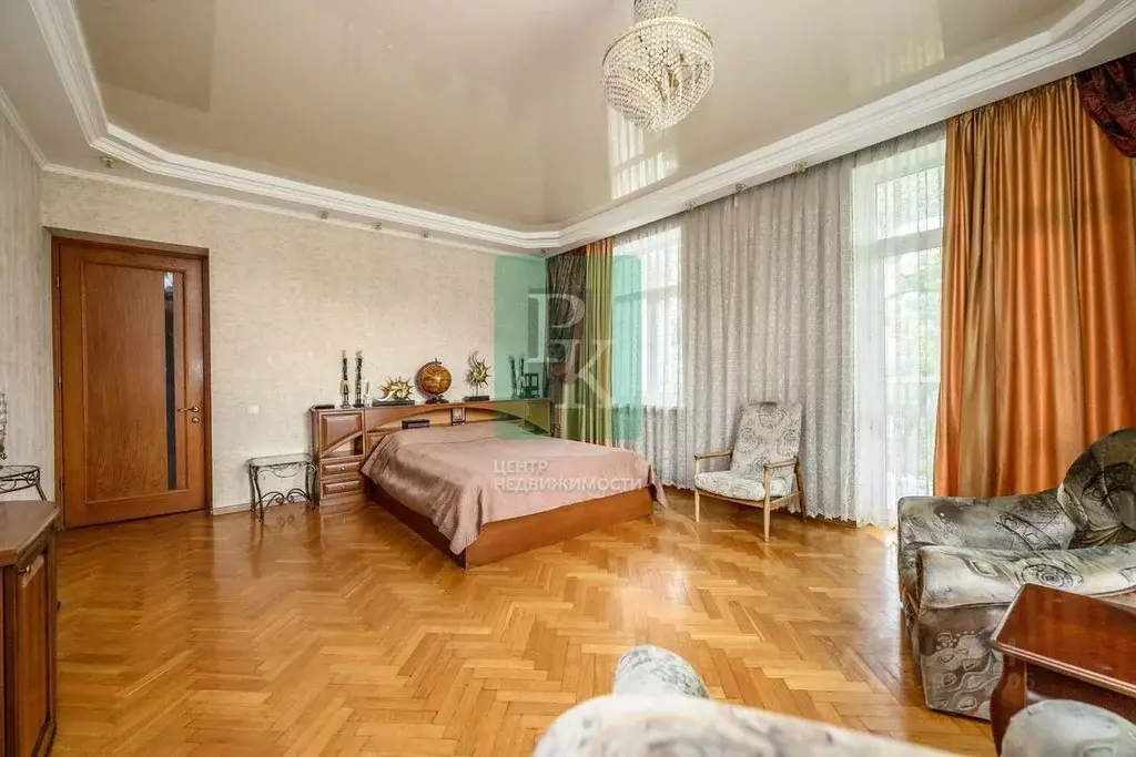 3-к кв. Севастополь ул. Большая Морская, 3 (83.2 м) - Фото 1