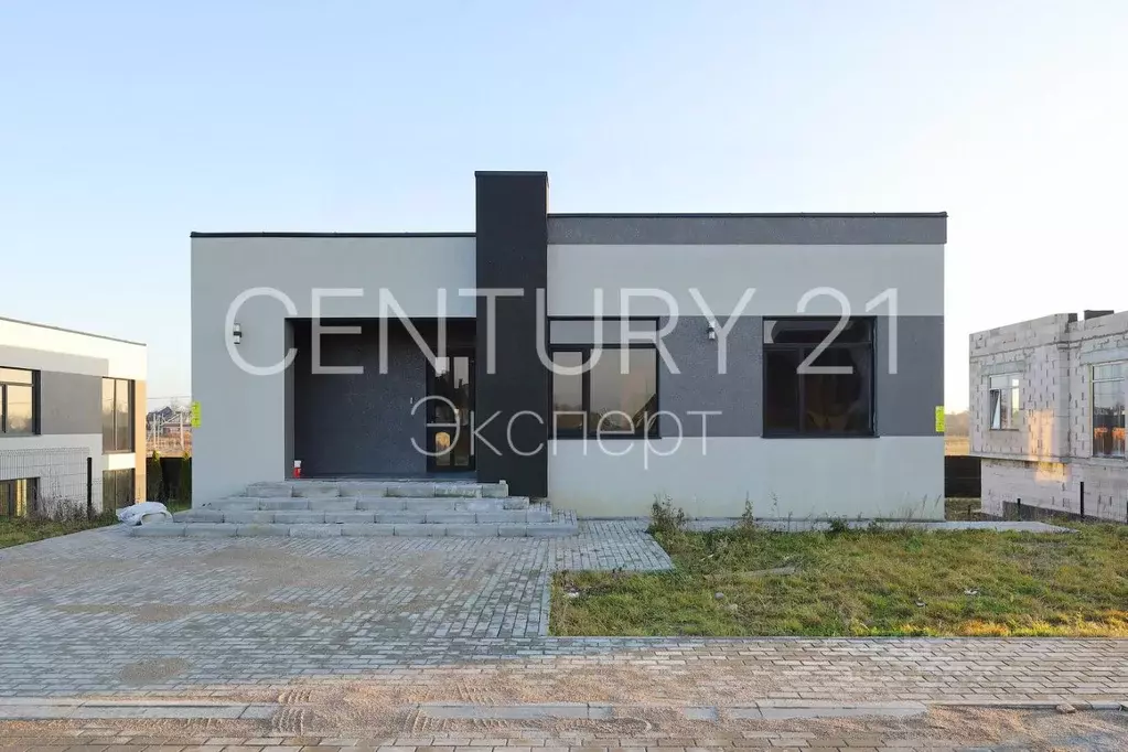 Дом в Калининградская область, Гурьевский муниципальный округ, пос. ... - Фото 1