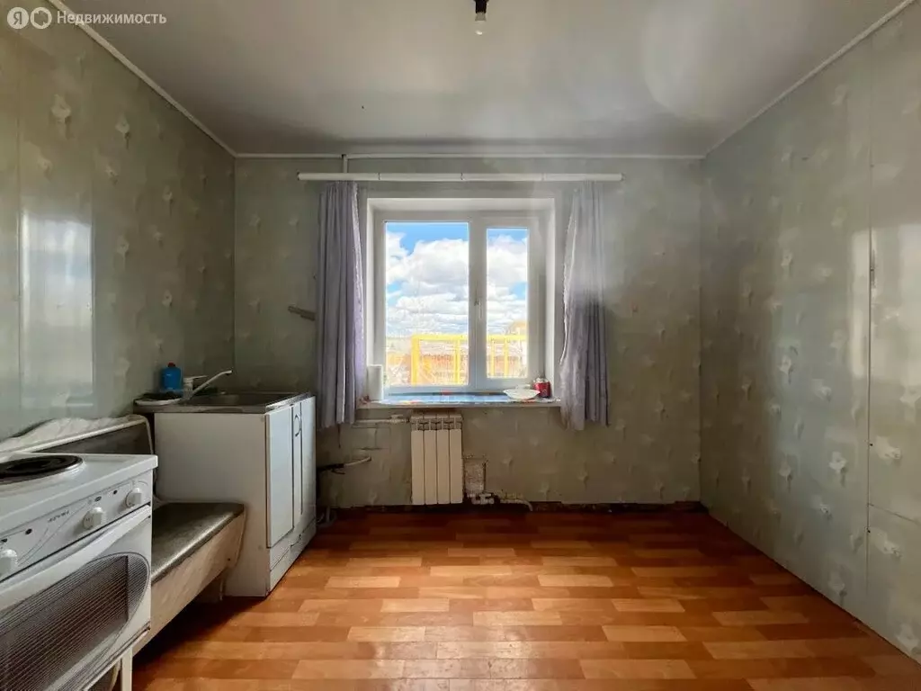 2-комнатная квартира: Сыктывкар, микрорайон Верхний Чов, 25 (53.8 м) - Фото 2