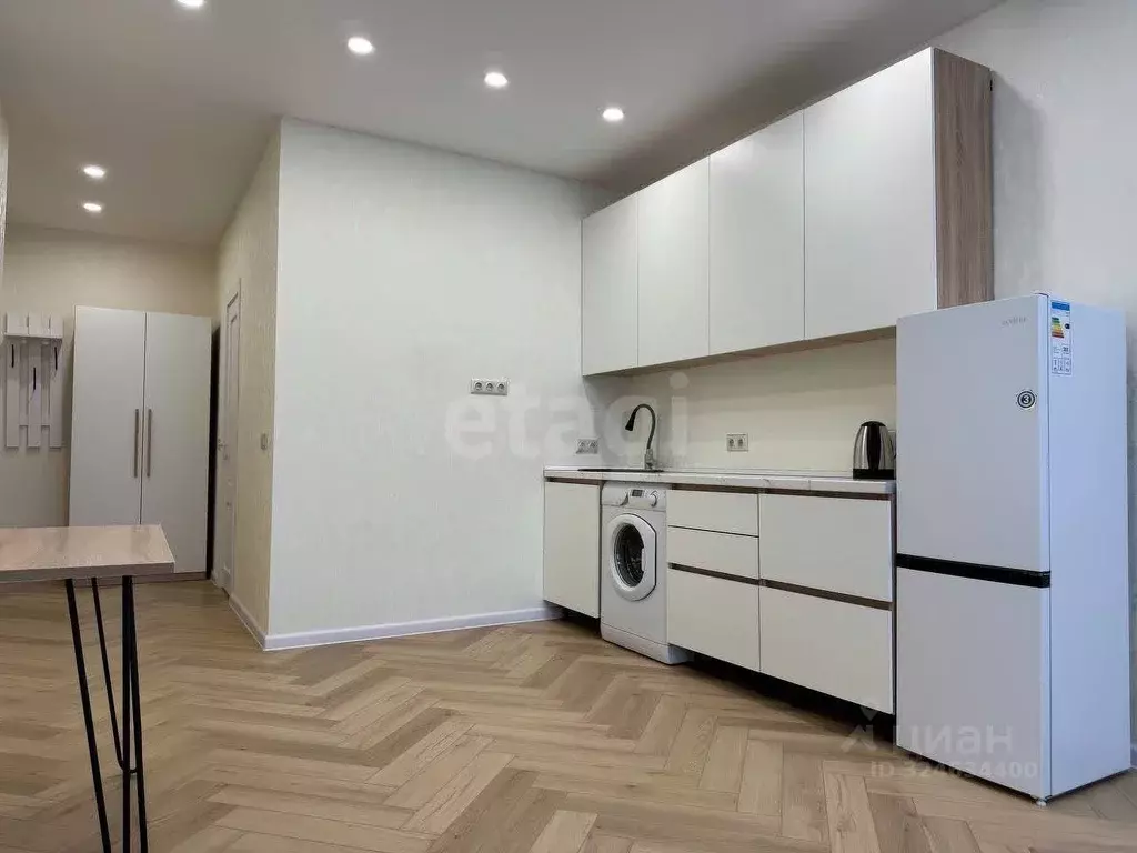 Студия Новосибирская область, Новосибирск ул. Забалуева, 3/1 (30.0 м) - Фото 1