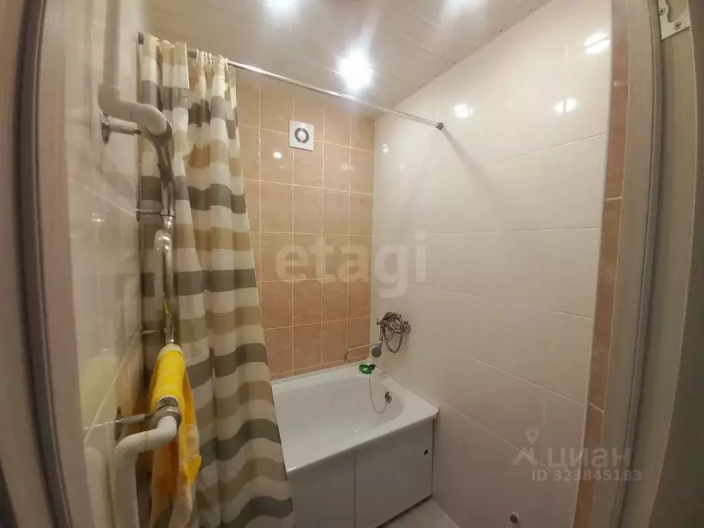 2-к кв. Башкортостан, Стерлитамак ул. Блюхера, 14 (44.2 м) - Фото 0