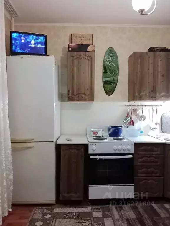 1-к кв. Курская область, Курск просп. Вячеслава Клыкова, 64 (36.0 м) - Фото 1