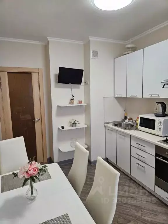 1-к кв. Татарстан, Альметьевск Алсу мкр, ул. Рината Галеева, 31 (35.0 ... - Фото 1