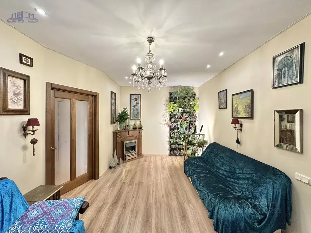 2-к кв. Санкт-Петербург 3-я Васильевского острова линия, 44 (46.7 м) - Фото 1