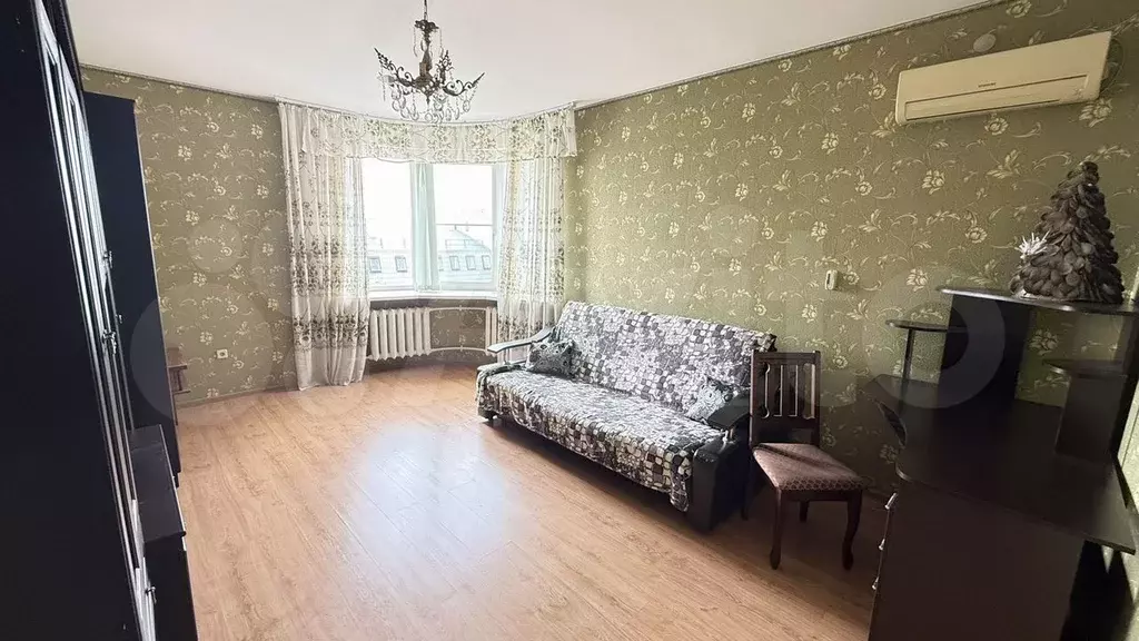 2-к. квартира, 63 м, 4/6 эт. - Фото 0