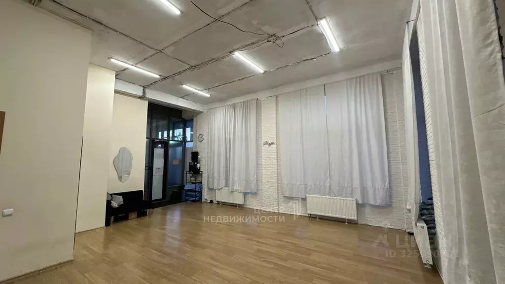 Помещение свободного назначения в Татарстан, Казань ул. Бари Галеева, ... - Фото 1