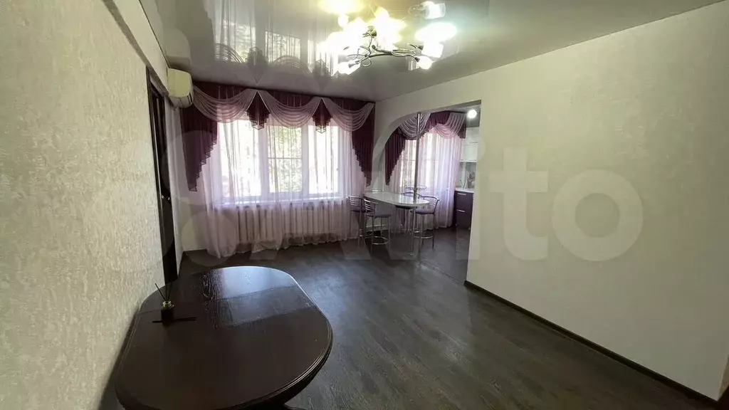 3-к. квартира, 58,3 м, 1/5 эт. - Фото 0