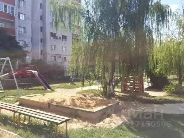 2-к кв. Волгоградская область, Волгоград ул. Рихарда Зорге, 55 (65.7 ... - Фото 0