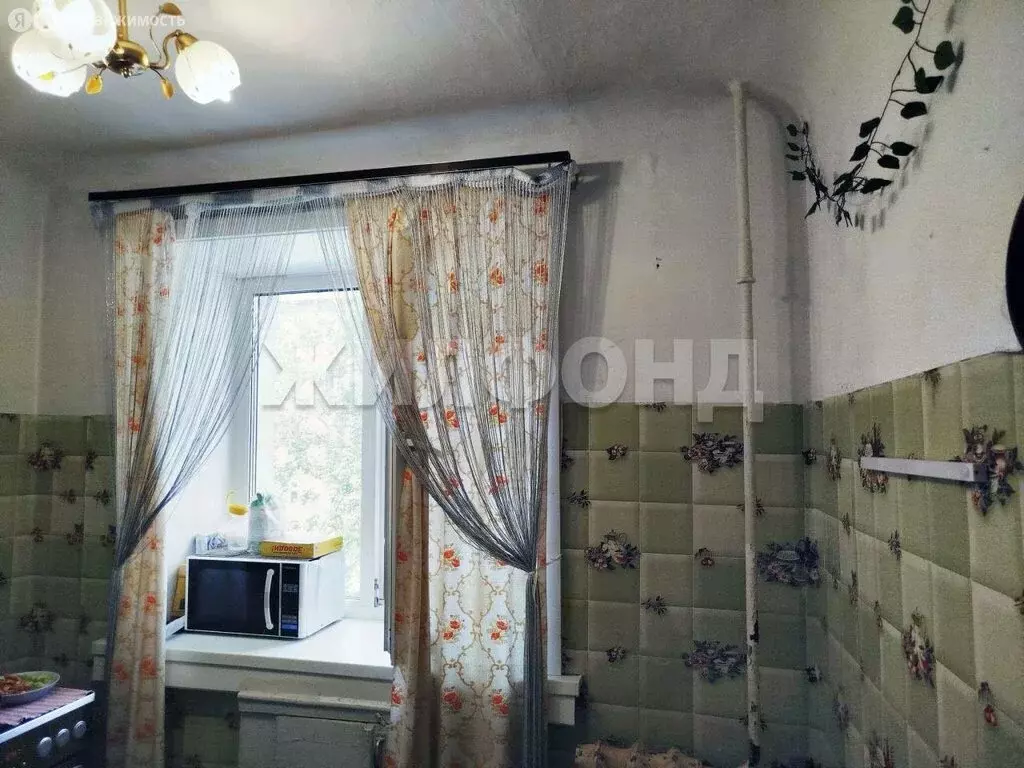 2-комнатная квартира: Обь, улица ЖКО Аэропорта, 9 (45.7 м) - Фото 1