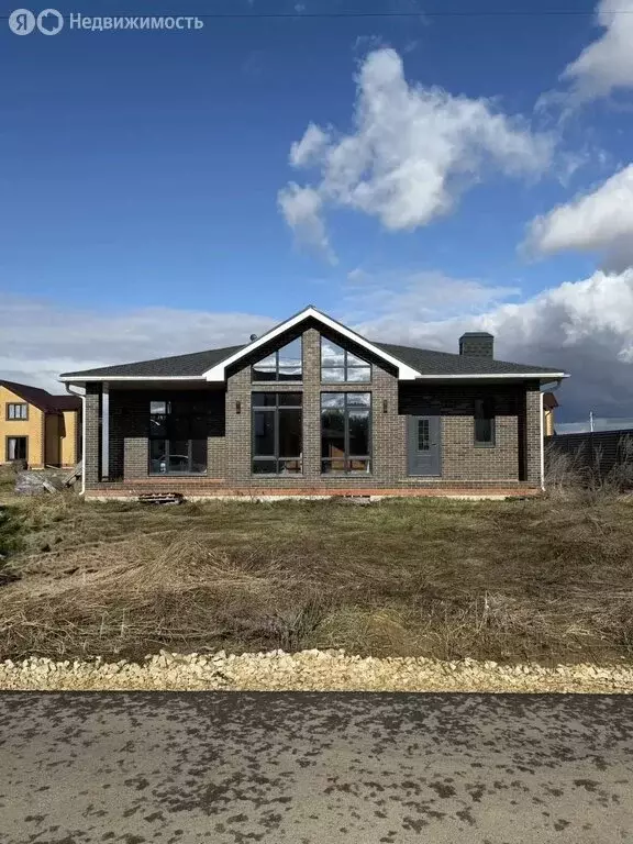 Дом в село Столбище, улица Александра Родченко (130 м) - Фото 2