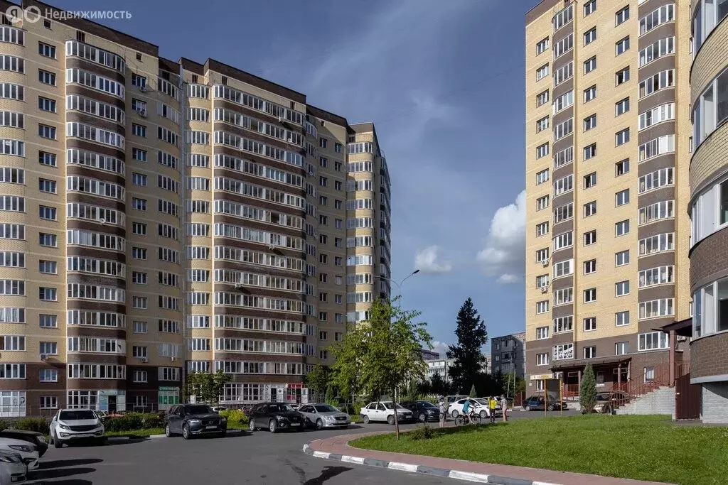 2-комнатная квартира: Воскресенск, улица Ломоносова, 119к2 (60 м) - Фото 1