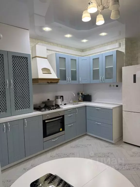 2-к кв. Ульяновская область, Ульяновск ул. Льва Толстого, 9 (75.0 м) - Фото 1