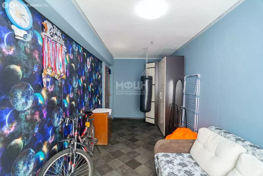 4-комнатная квартира: Петрозаводск, улица Петрова, 11А (75.5 м) - Фото 0