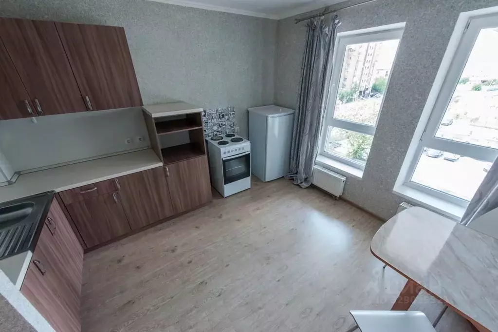 1-к кв. Свердловская область, Екатеринбург ул. Юмашева, 6 (35.8 м) - Фото 2
