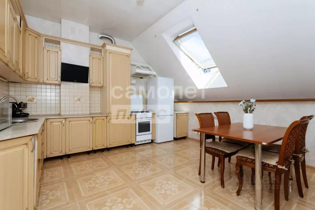 2-к кв. Татарстан, Казань ул. Фатыха Карима, 27 (114.1 м) - Фото 1