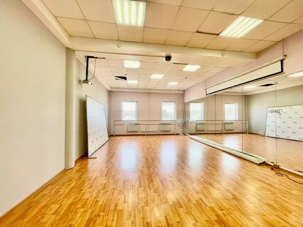 Помещение свободного назначения в Ленинградская область, Всеволожск ... - Фото 1