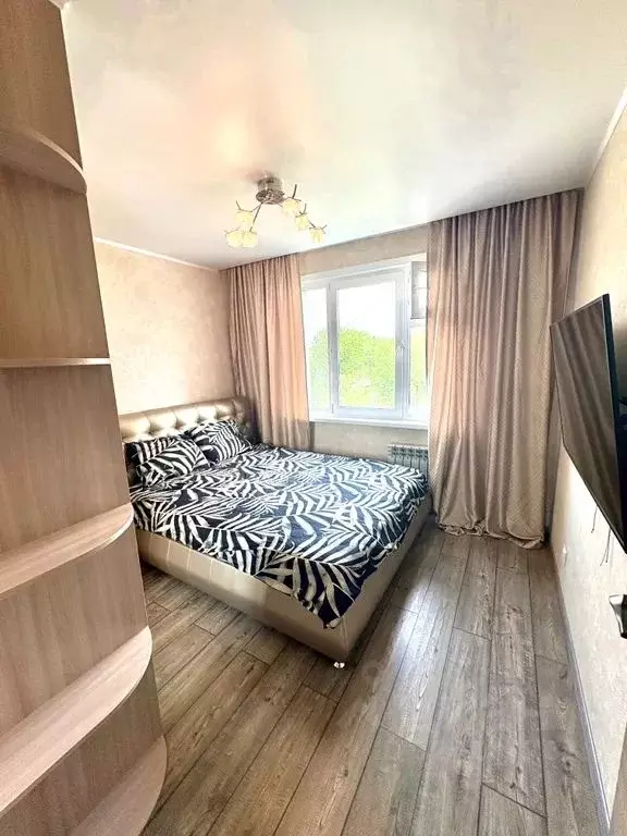 2-к кв. Сахалинская область, Южно-Сахалинск Крайняя ул., 33 (56.0 м) - Фото 1