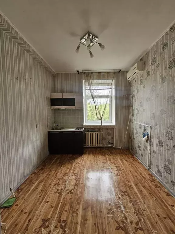 1-к кв. Астраханская область, Астрахань ул. Александрова, 15 (15.5 м) - Фото 0