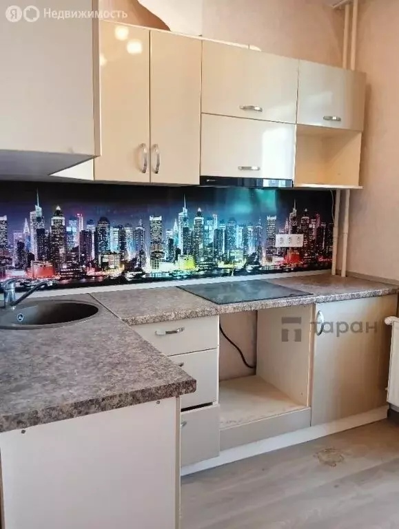 1-комнатная квартира: Копейск, улица Кожевникова, 51 (32 м) - Фото 0