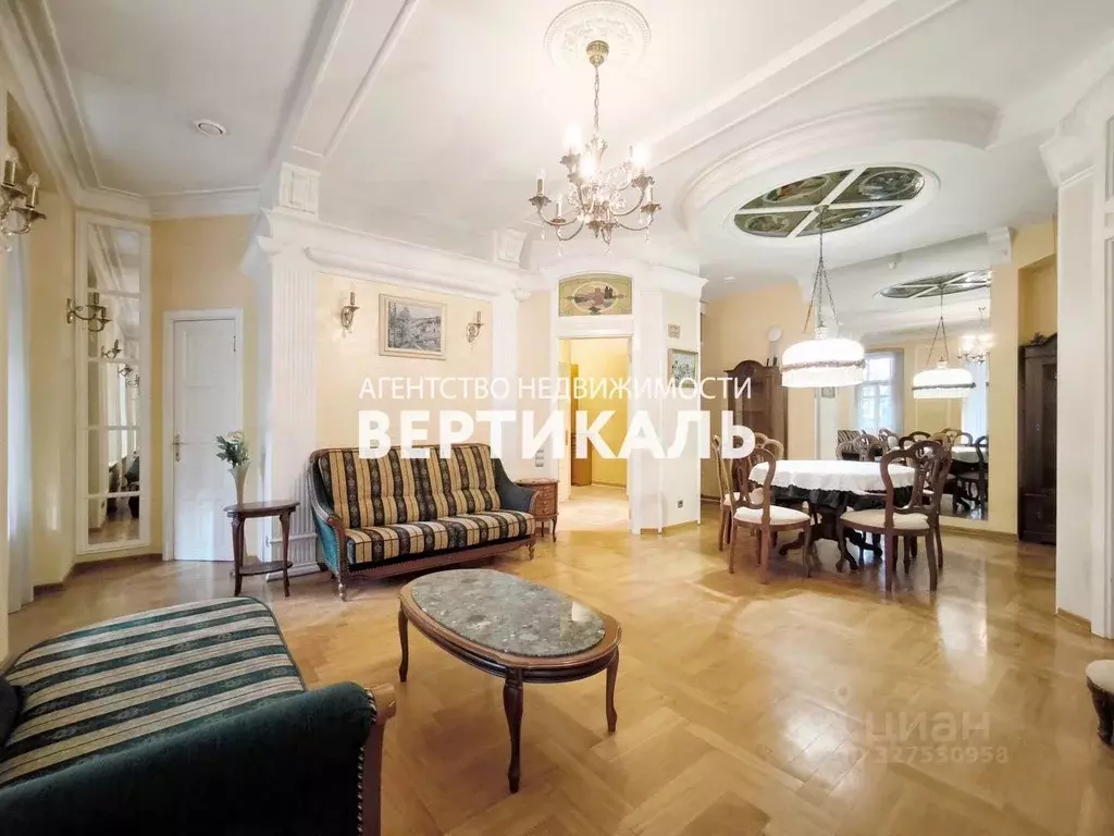 Офис в Москва ул. Остоженка, 7С1 (100 м) - Фото 1