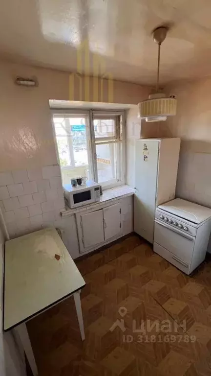 2-к кв. Башкортостан, Уфа Революционная ул., 54 (44.0 м) - Фото 0