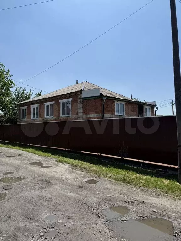 Дом 230 м на участке 4 сот. - Фото 0