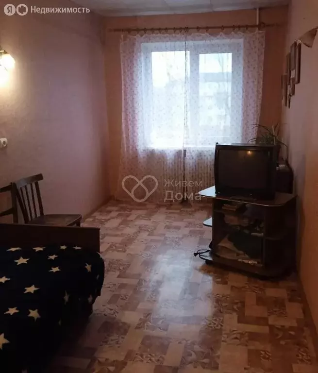3-комнатная квартира: Новый Рогачик, Центральная улица, 11 (59 м) - Фото 1