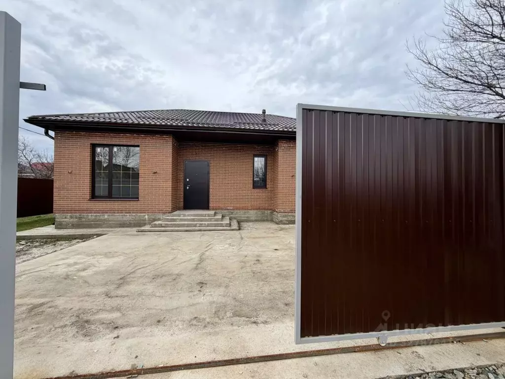 Дом в Краснодарский край, Динской район, Мичуринское с/пос, пос. ... - Фото 2