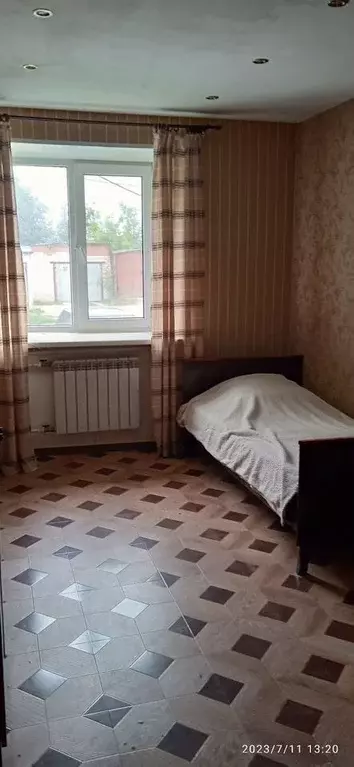 Комната Калужская область, Калуга Турынино мкр, ул. Родниковая, 87 - Фото 0