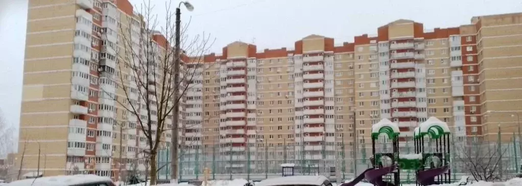 3-к кв. Московская область, Красногорск городской округ, Нахабино пгт ... - Фото 1