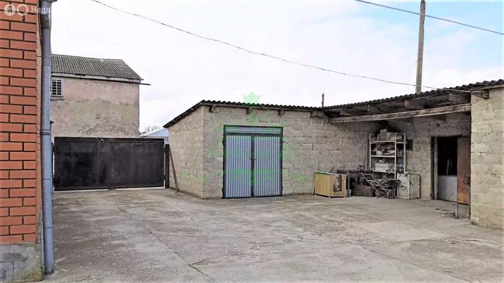 Дом в село Фадеево, Заводская улица (197.3 м) - Фото 1