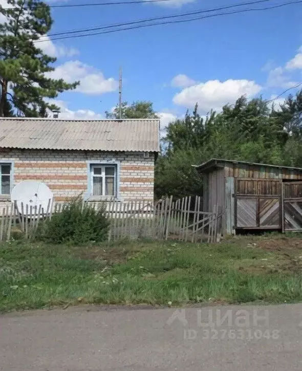 Дом в Омская область, Шербакульский район, с. Александровское ... - Фото 1