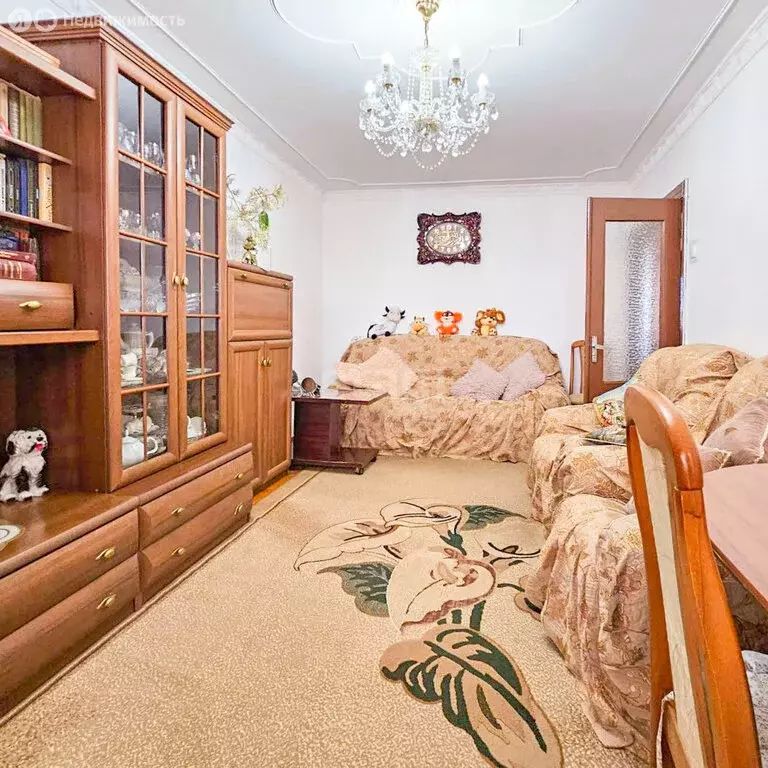 3-комнатная квартира: Нальчик, улица Мечникова, 159 (61.6 м) - Фото 1