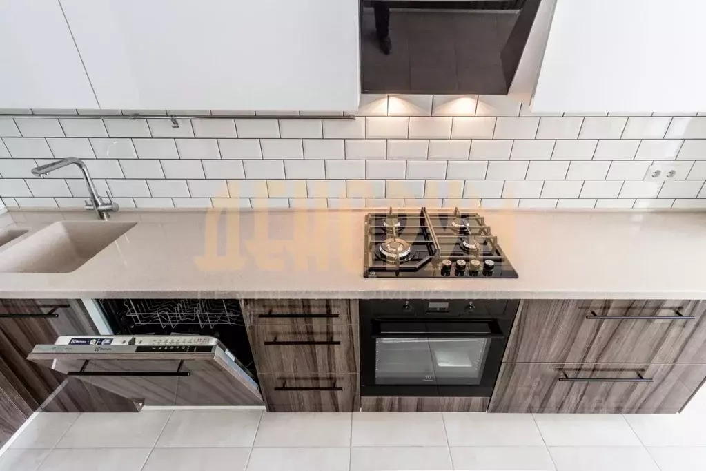 3-к кв. Калининградская область, Калининград Елизаветинская ул., 3 ... - Фото 2