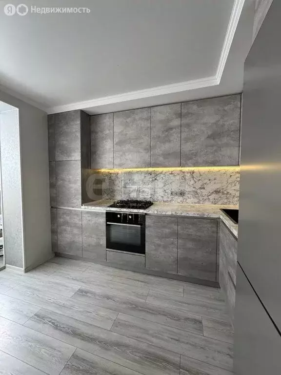 1-комнатная квартира: Энгельс, Трудовая улица, 12/4 (38 м) - Фото 1