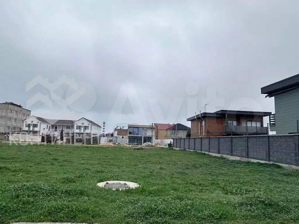 Участок в Крым, Евпатория городской округ, Заозерное пгт ул. Чкалова ... - Фото 1