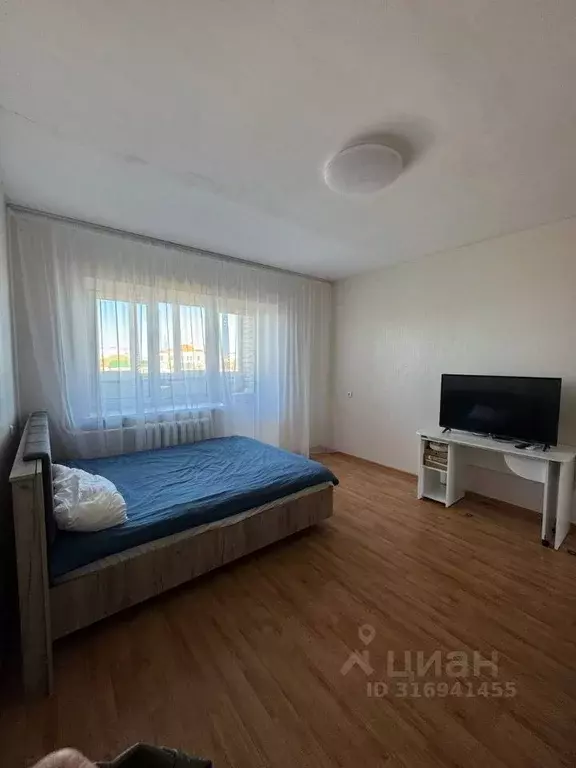2-к кв. Орловская область, Орел бул. Молодежи, 18 (68.3 м) - Фото 0