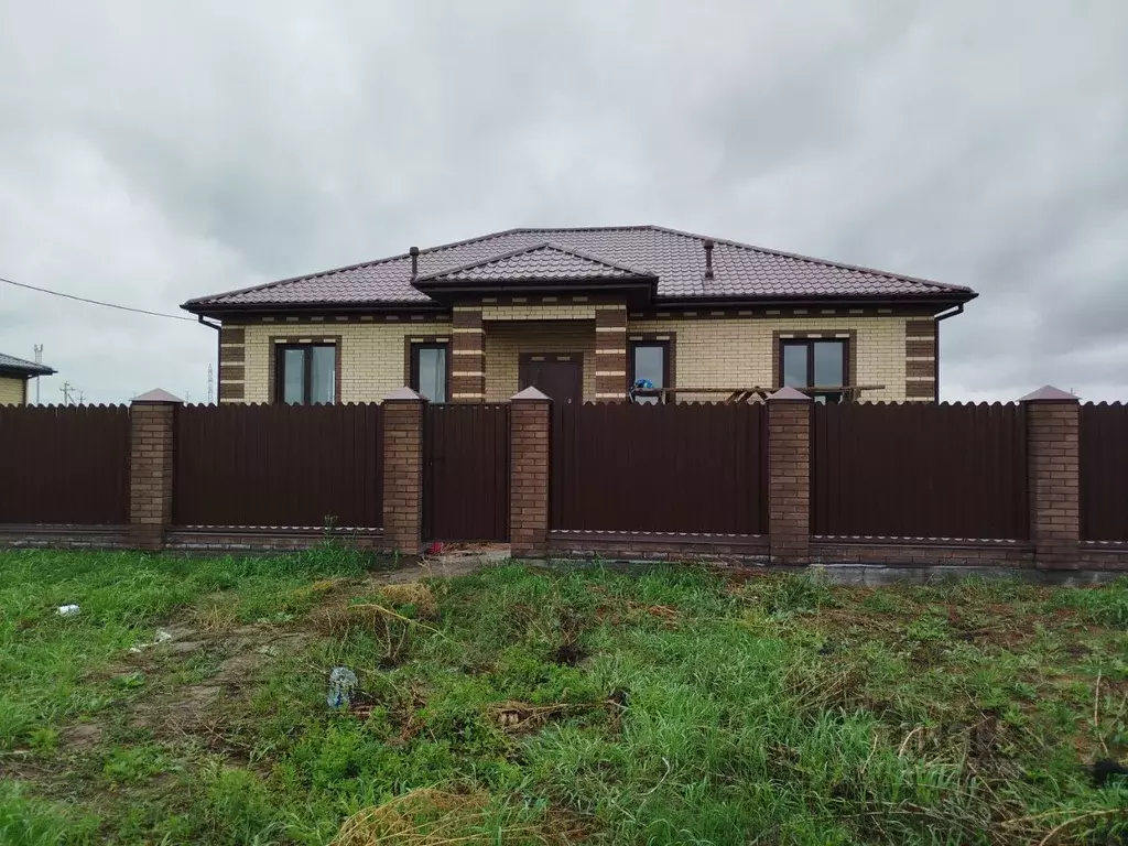 Коттедж в Омская область, Омский район, пос. Магистральный  (130 м) - Фото 1