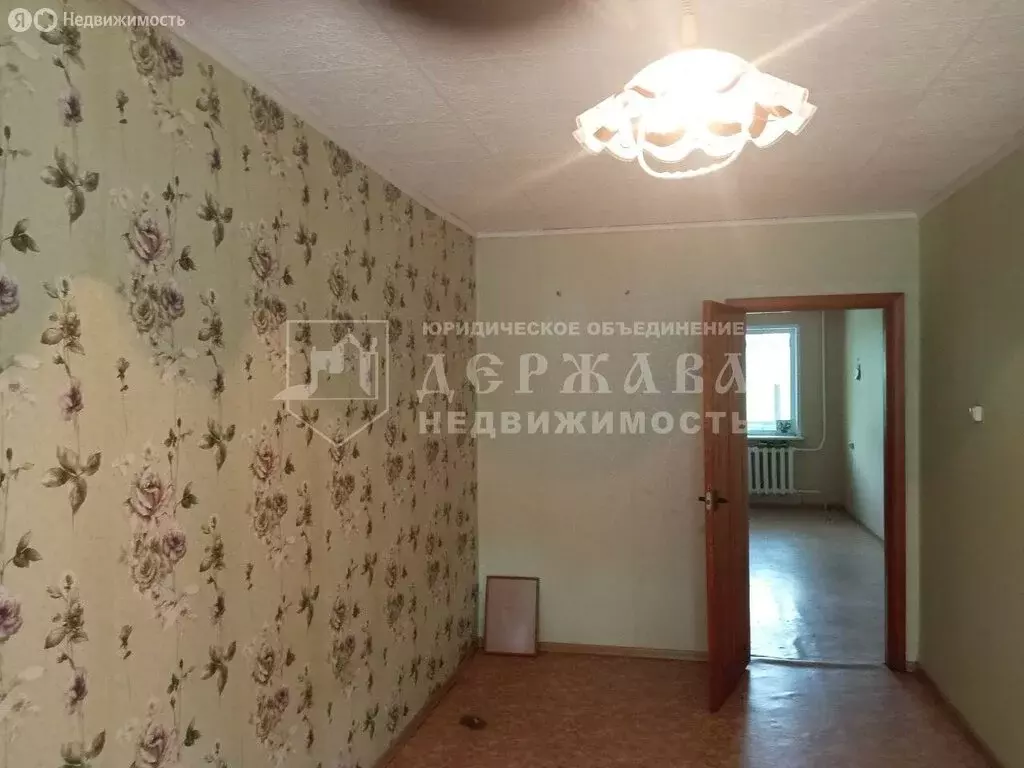 2-комнатная квартира: Кемерово, улица Ворошилова, 5А (44 м) - Фото 1