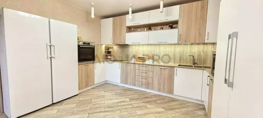 3-к кв. Алтайский край, Барнаул ул. Профинтерна, 7а (119.2 м) - Фото 1