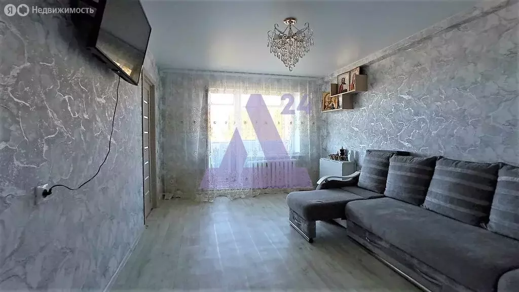 3-комнатная квартира: Новоалтайск, посёлок Новогорский, Юбилейная ... - Фото 2